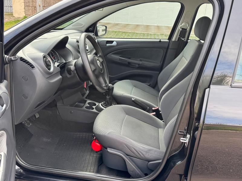 Volkswagen Gol City (trend) 1.0 Mi Total Flex 8V 2P - foto 2