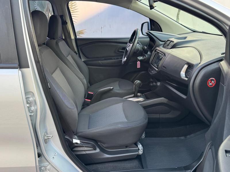 Chevrolet Spin 18l At LT - foto 16