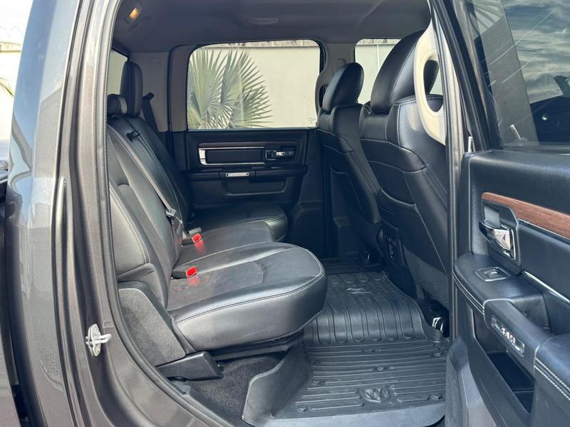 Ram 2500 Laramie 6.7 TDI Cd 4X4 Diesel - foto 18