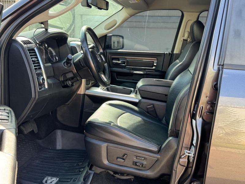 Ram 2500 Laramie 6.7 TDI Cd 4X4 Diesel - foto 9