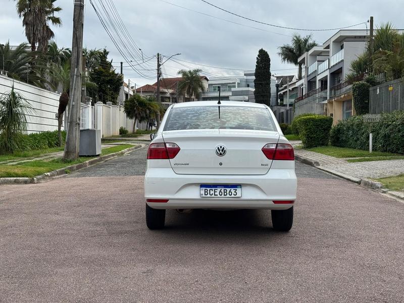 Volkswagen Voyage Comf Highli. 1.6 T.flex 8V 4P - foto 3
