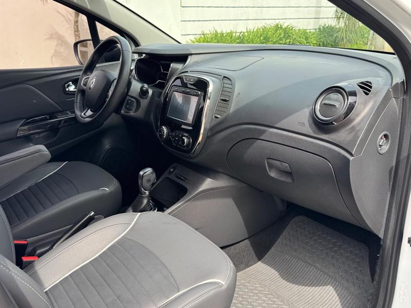 Renault Captur Inten 16a - foto 13