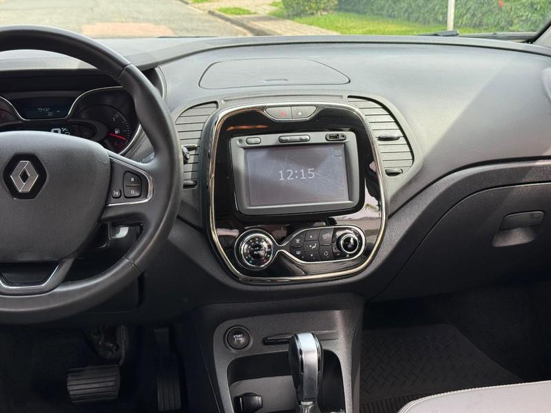 Renault Captur Inten 16a - foto 12