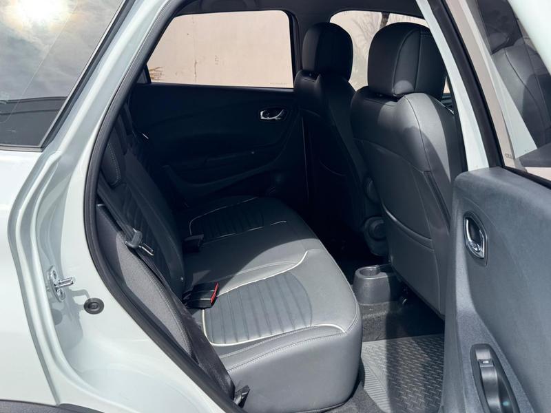 Renault Captur Inten 16a - foto 17