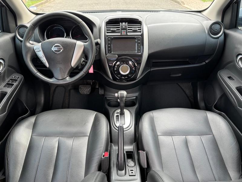 Nissan Versa 16sl CVT - foto 11