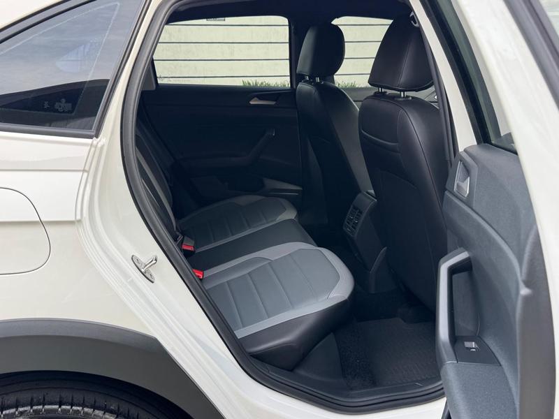 Volkswagen Nivus Hl TSI - foto 17