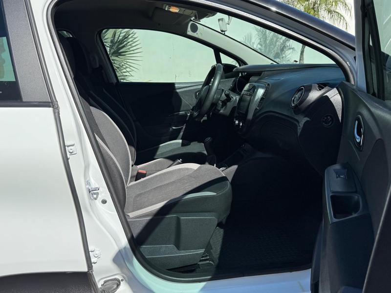 Renault Captur Zen 16m - foto 15