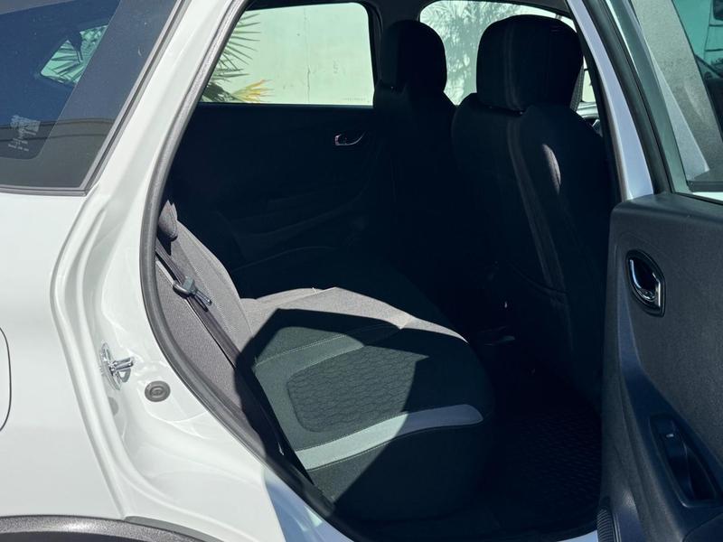 Renault Captur Zen 16m - foto 18