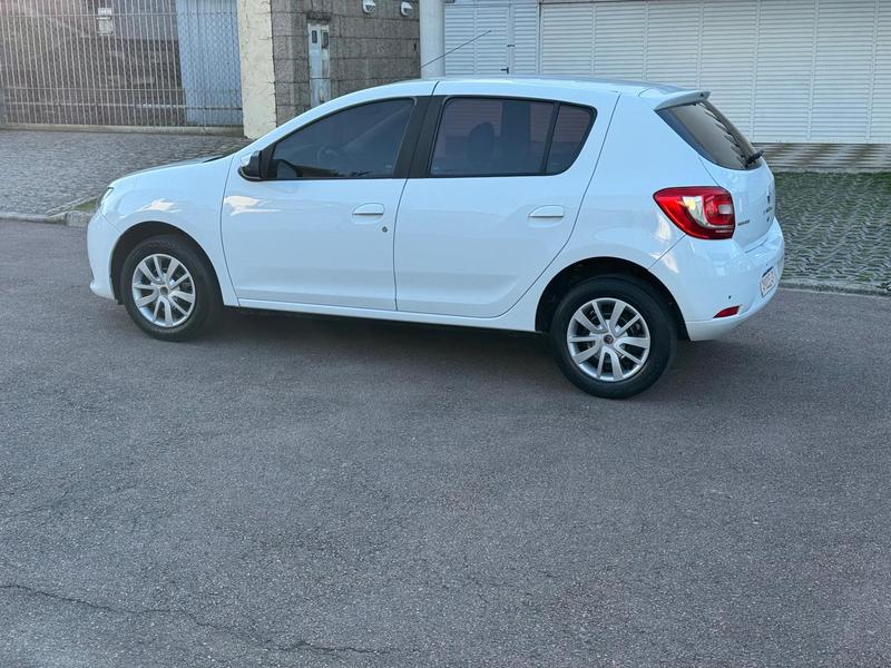 Renault Sandero Expr 1.0 - foto 4