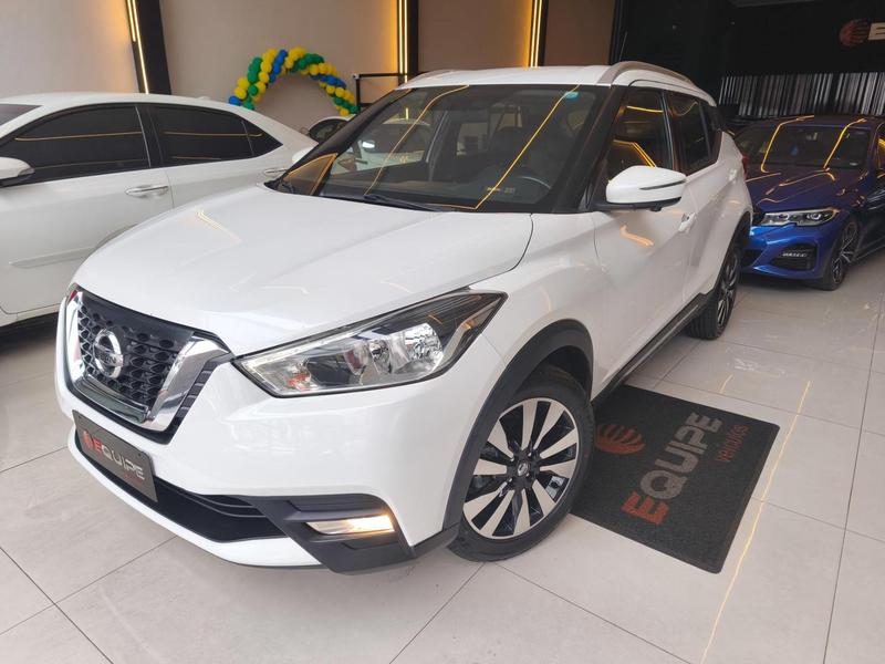 NISSAN KICKS SL CVT