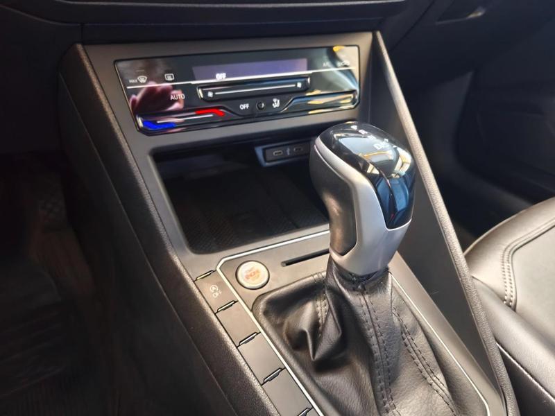 Volkswagen Virtus Comfort 200 TSI 1.0 Flex 12V Automático - foto 11