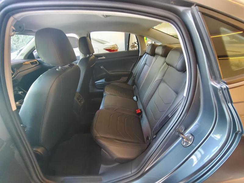 Volkswagen Virtus Comfort 200 TSI 1.0 Flex 12V Automático - foto 14