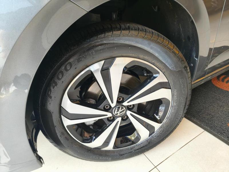 Volkswagen Virtus Comfort 200 TSI 1.0 Flex 12V Automático - foto 18