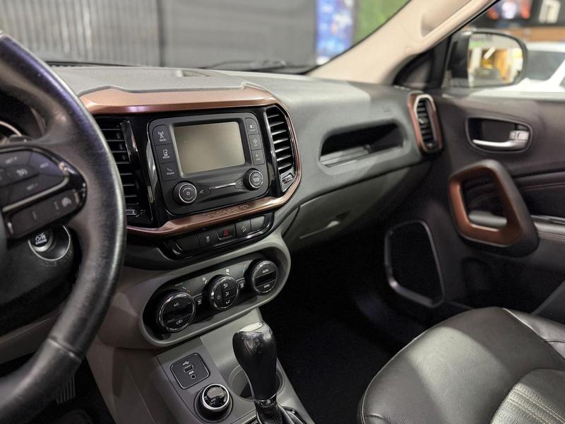 Fiat Toro Volcano 2.0 16V 4X4 Tb Diesel Automático - foto 9