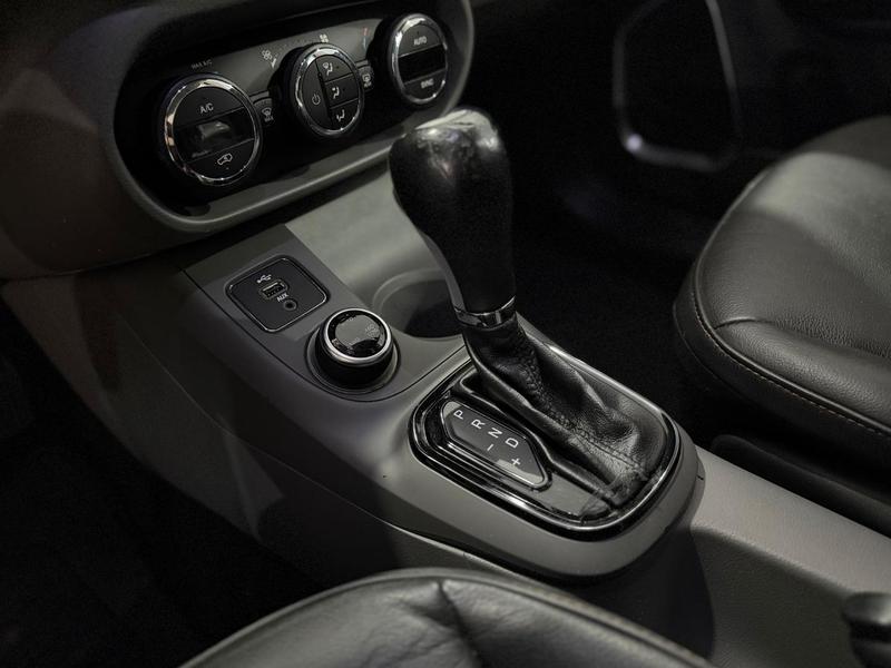 Fiat Toro Volcano 2.0 16V 4X4 Tb Diesel Automático - foto 11