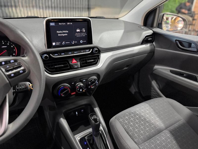 Hyundai HB20S Comfort 1.0 Flex 12V Automático 4P - foto 6