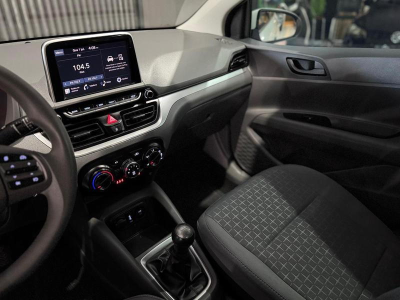 Hyundai HB20S Comfort Plus 1.0 12V Flex Mec - foto 4