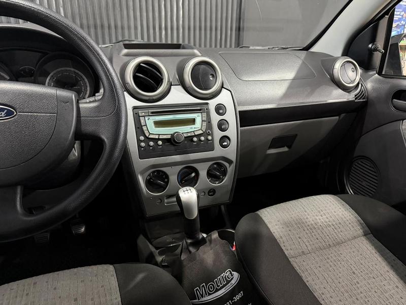 Ford Fiesta Sedan 1.0 8V Flex 4P - foto 7