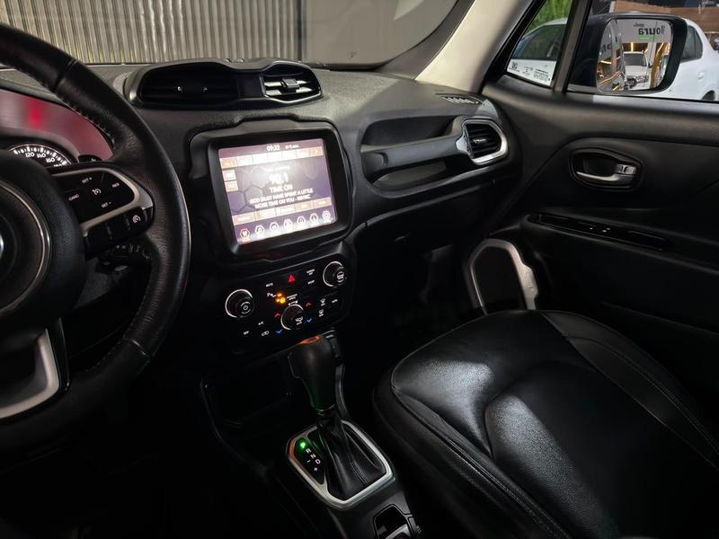 Jeep Renegade Longitude 1.8 Flex Automático - foto 8
