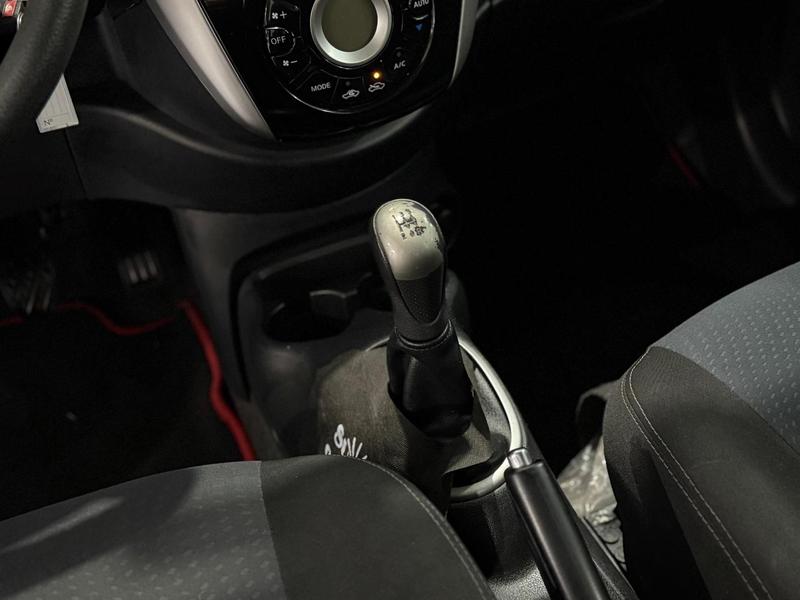 Nissan March S 1.6 16V Flex Fuel 5P - foto 8