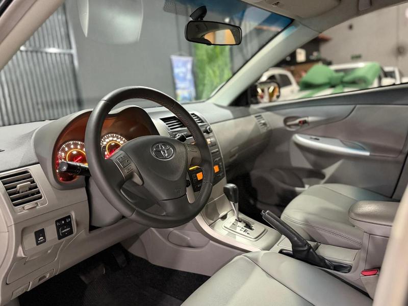 Toyota Corolla XEi 2.0 Flex Automático - foto 6