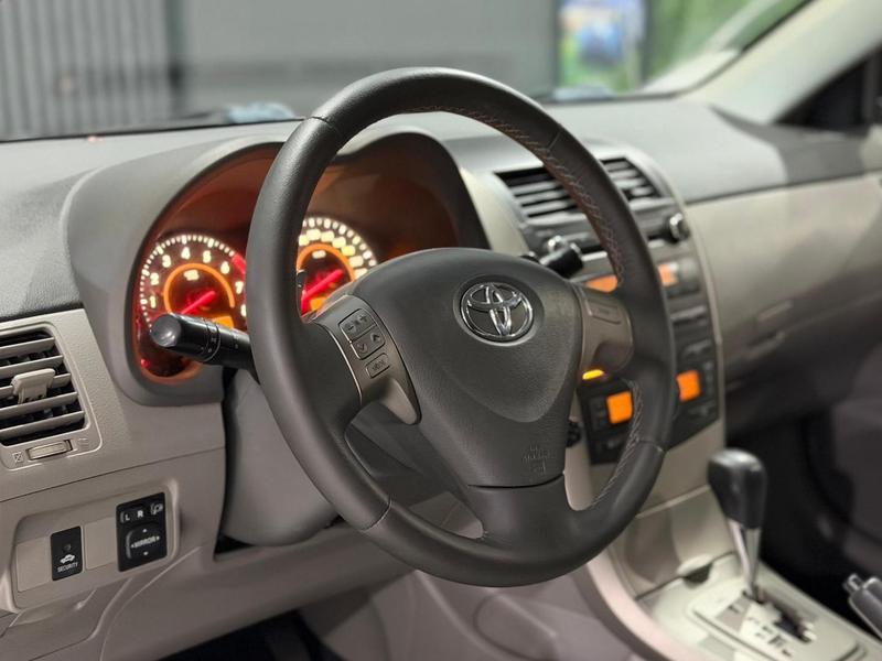 Toyota Corolla XEi 2.0 Flex Automático - foto 8
