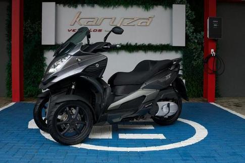 QUADRO 350 D