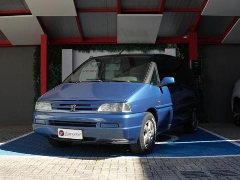 PEUGEOT 806 ST 2.0 TURBO 4P