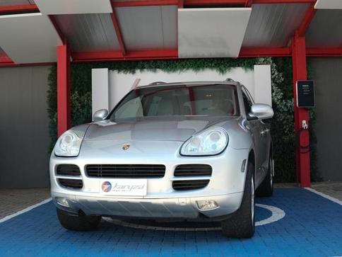 PORSCHE CAYENNE V6