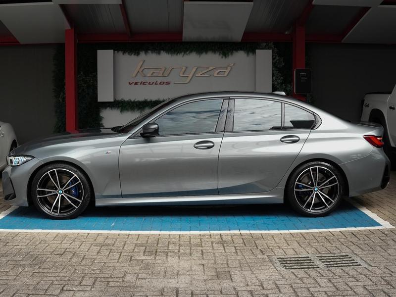 BMW 320i M Sport Flex - foto 3