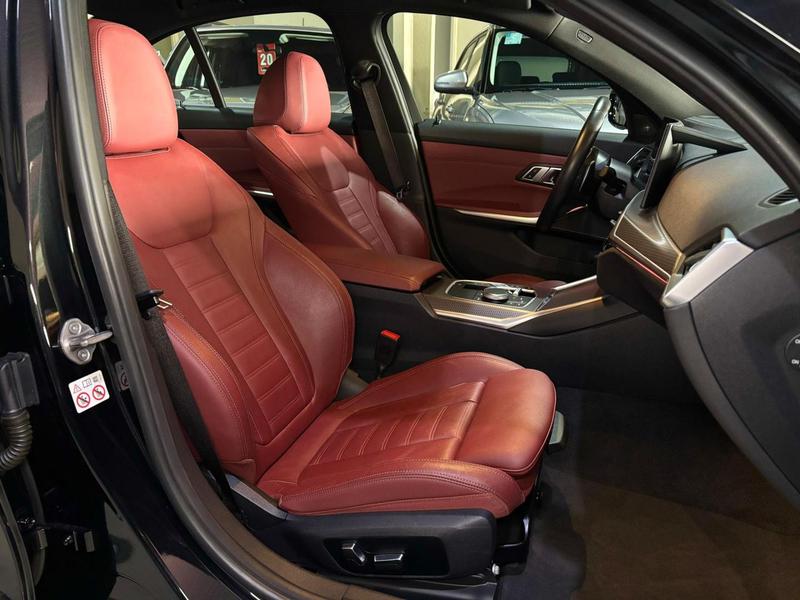 BMW 320i M Sport Flex - foto 13