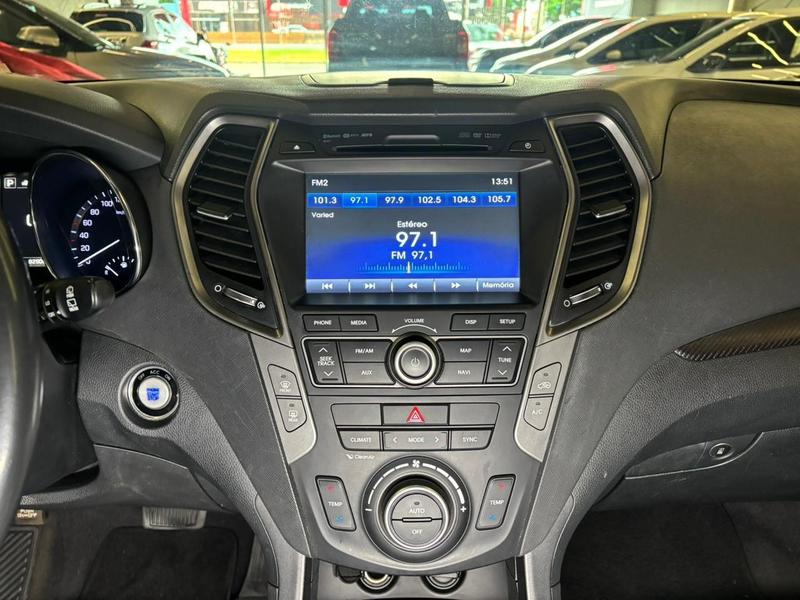 Hyundai Santa Fe V6 - foto 14