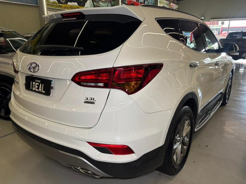 Hyundai Santa Fe V6 - foto 8