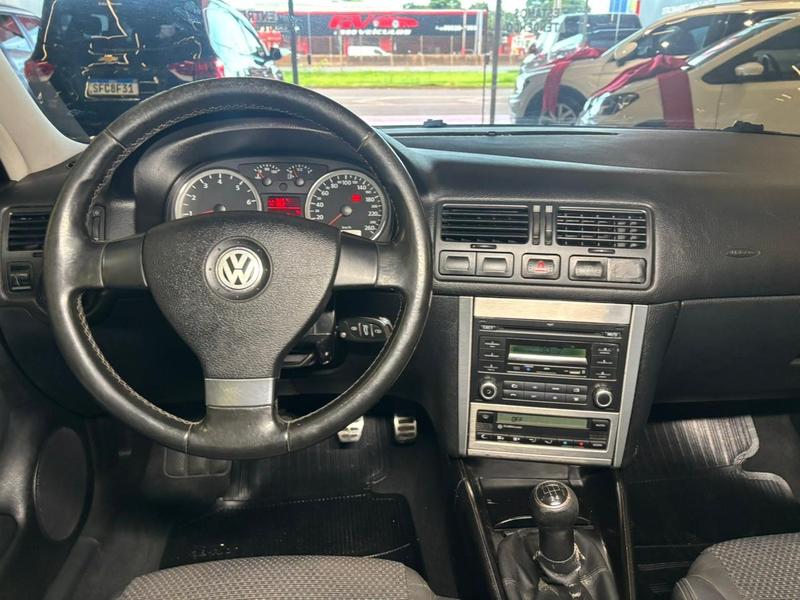 Volkswagen Golf 1.6 Sportline - foto 14