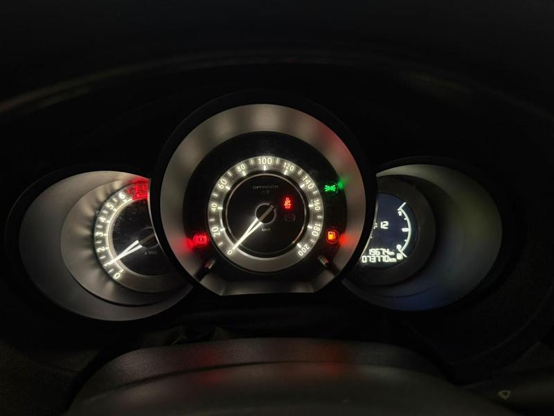Citroën C3 Gl 1.5 8V - foto 13
