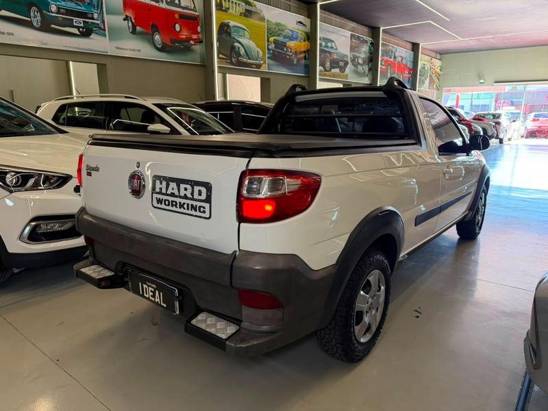 Fiat Strada Adventure 1.8 1.8 Locker Flex Ce - foto 8