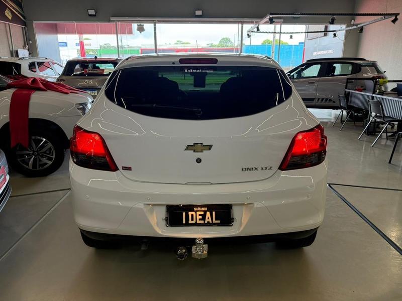 Chevrolet Onix 1.4 At LTZ - foto 7