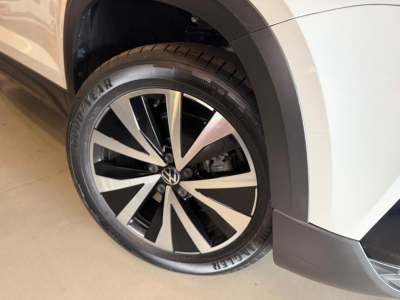 Volkswagen Taos Hl TSI Ae - foto 5