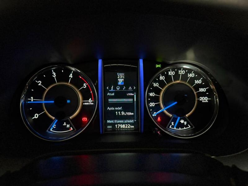 Toyota SW4 Srx 4X4 2.8 TDI 16V Dies. Aut. - foto 15
