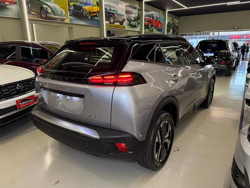 Peugeot 2008 Allure 1.0 Turbo 200 5P Aut. - foto 8