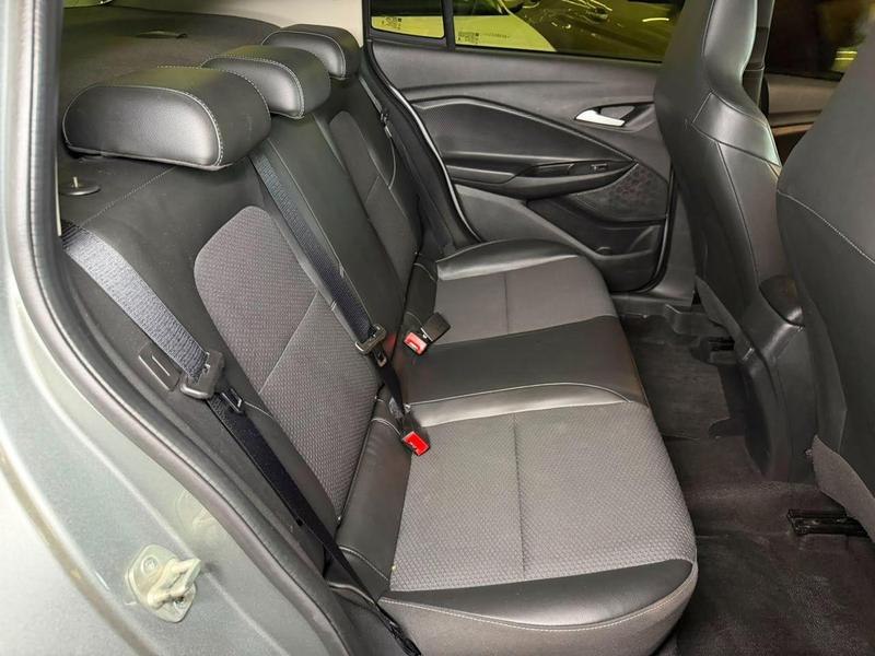 Chevrolet Onix Plus Plus LTZ 1.0 12V Tb Flex Aut. - foto 10