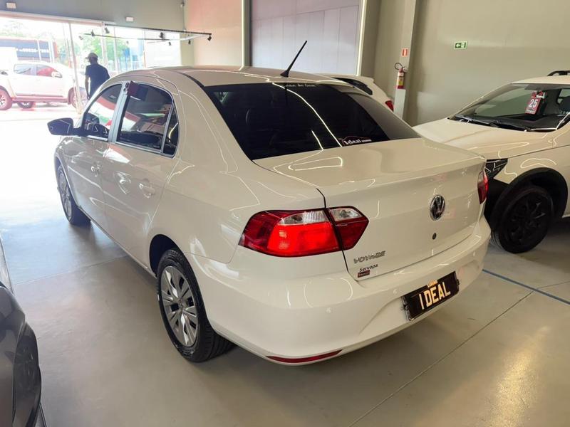 Volkswagen Voyage 16l - foto 6