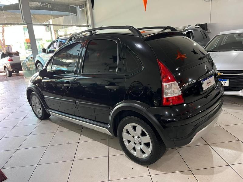 Citroën C3 1.6 16V Flex 4P - foto 4