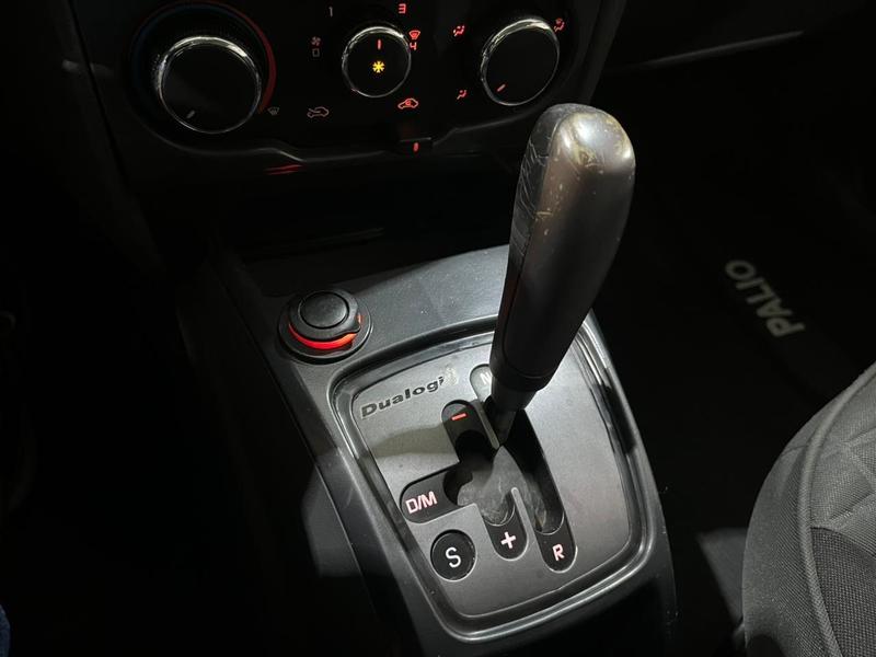 Fiat Palio Weekend 1.8 Adventure Dualogic Locker 8V 4P - foto 10