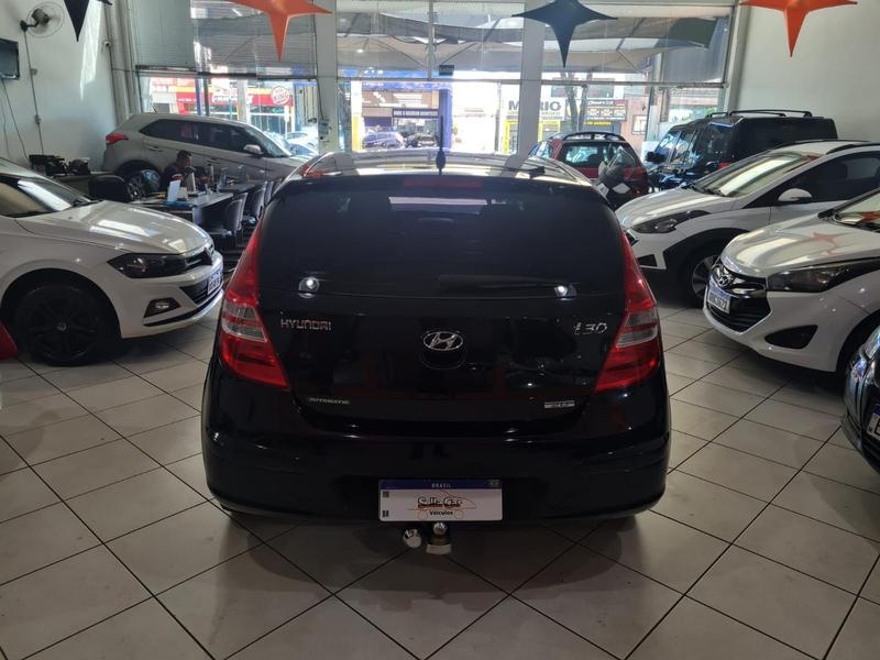 Hyundai i30 2.0 16V 145cv 5P Aut. - foto 5