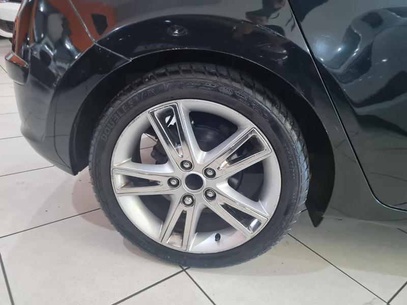 Hyundai i30 2.0 16V 145cv 5P Aut. - foto 13