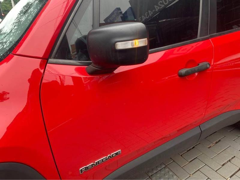 Jeep Renegade Sport 1.8 4X2 Flex 16V Aut. - foto 8