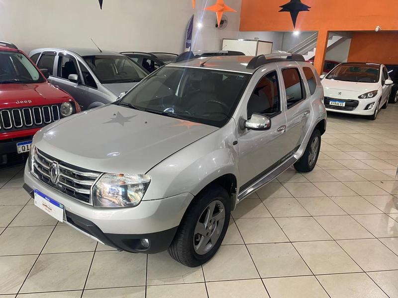 Renault Duster 2.0 D 4x2a - foto 2