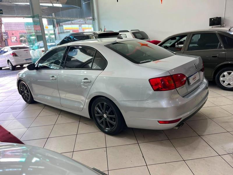 Volkswagen Jetta 2.0 - foto 5