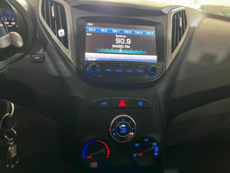 Hyundai HB20S 1.6 A Comf - foto 8